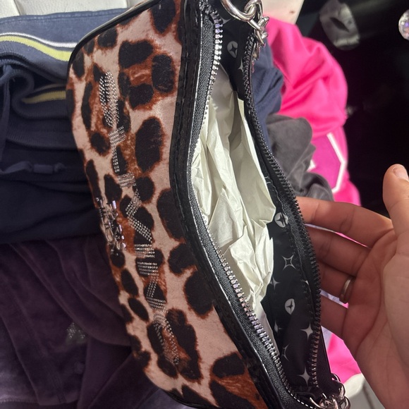 Paris Hilton Brown Leopard Shoulder Bag - Picture 5 of 9